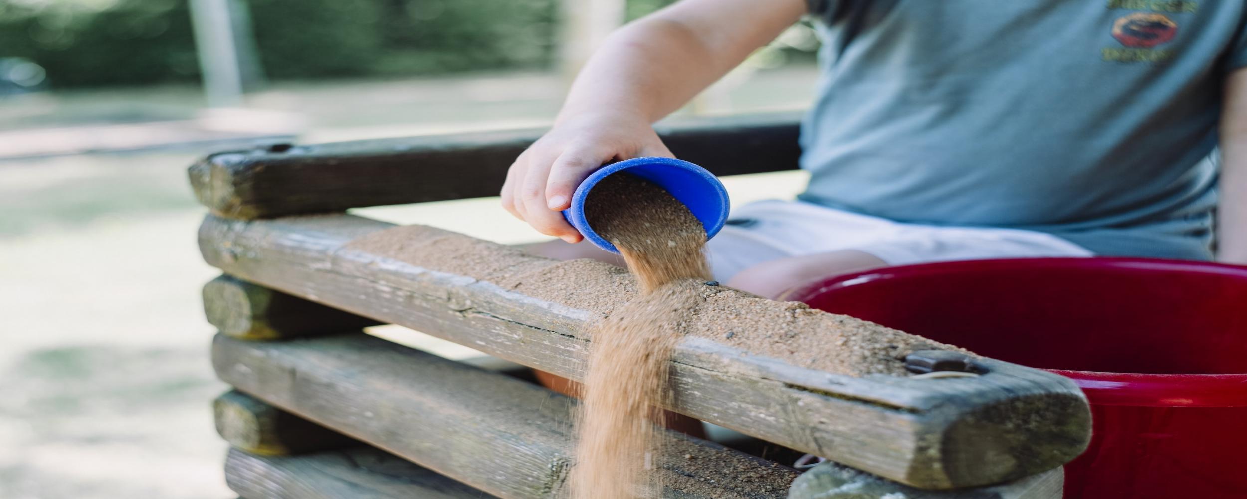 Struggling to Make Ends Meet: The Shocking Truth About Being a Low-Income Student Parent