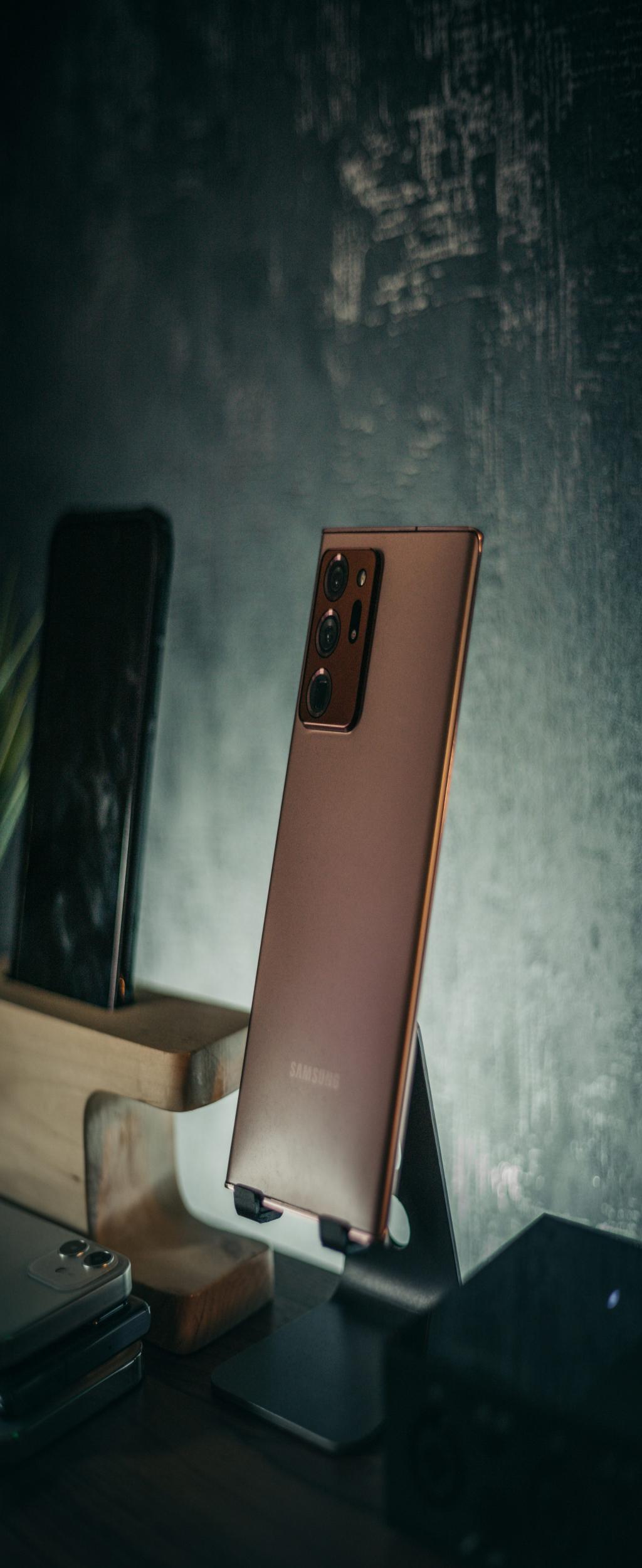 Tech Deals Unleashed: Unlock Exclusive Discounts on Samsung, Shark, and Squarespace