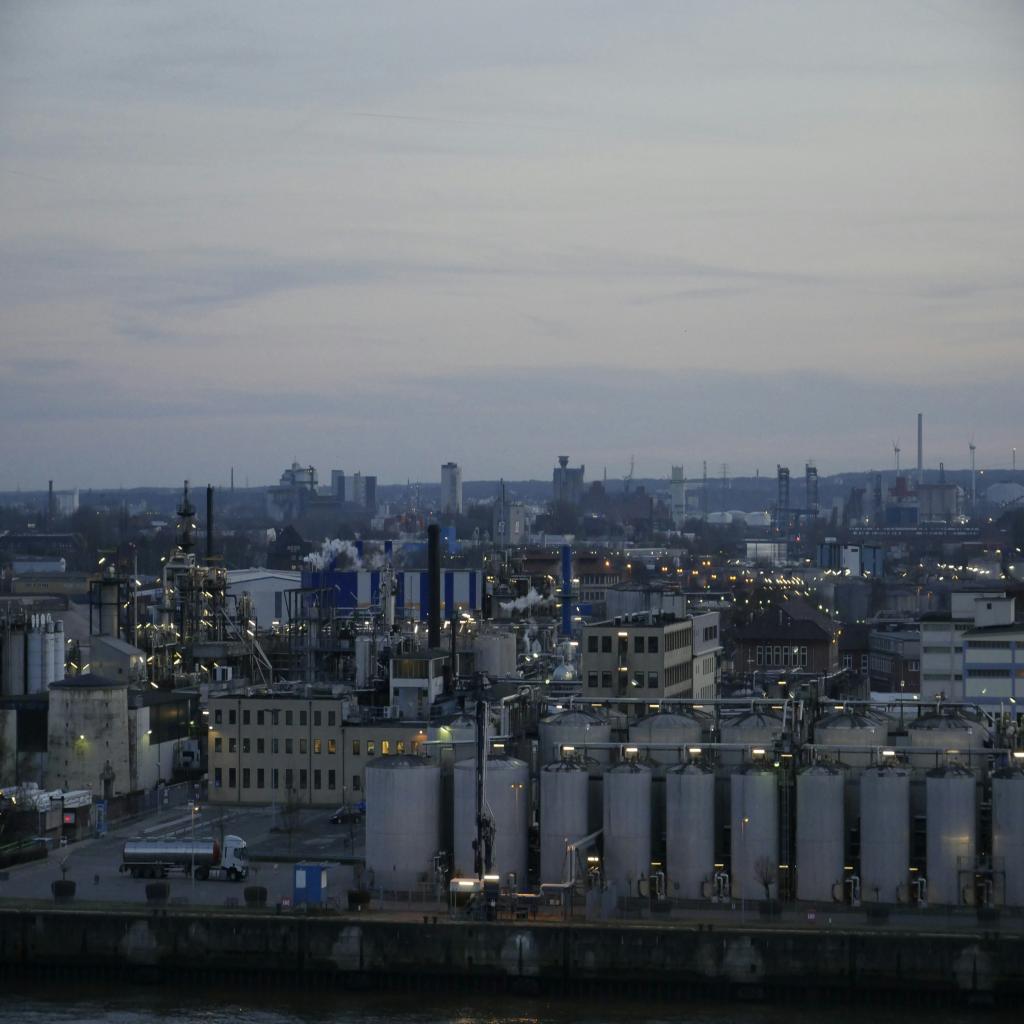 The Search for Innovation: Uncovering Tech Marvels in the Factory of Discovery