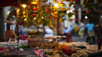 Image of Eat Local: Tips on Navigating a Chinese Wet Market