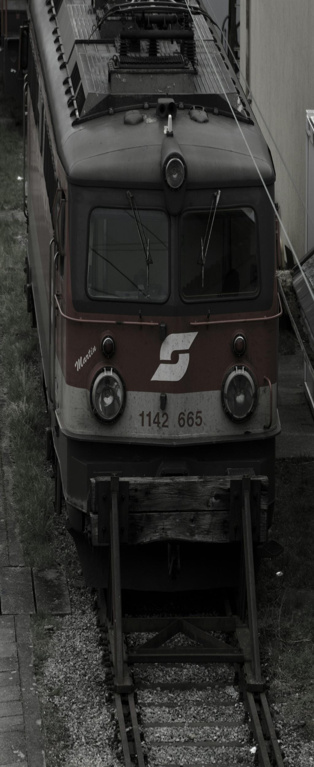France arson attack: Hunting the attackers who sabotaged France's high-speed rail 
