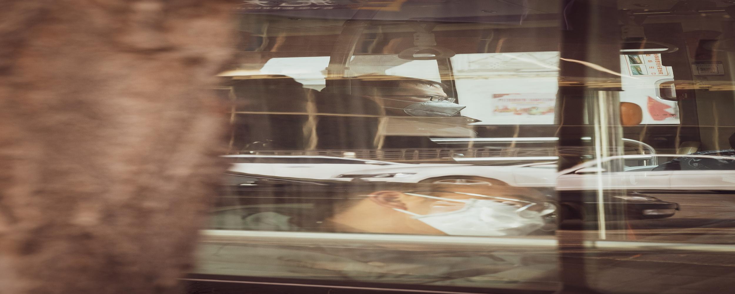 Intl medical students offer volunteer services in NW China