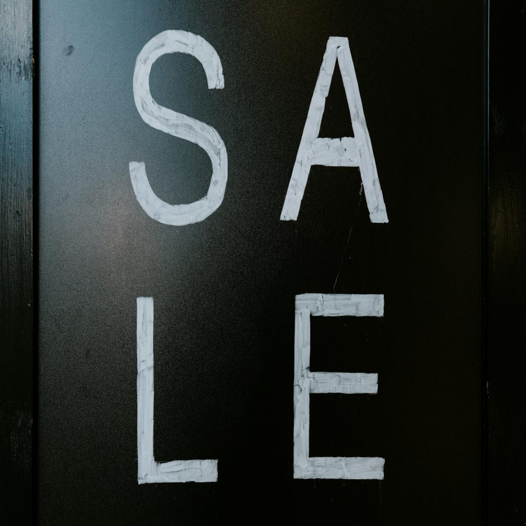 Unlock the Best Tech Deals: Expert Reviews and Price Comparisons