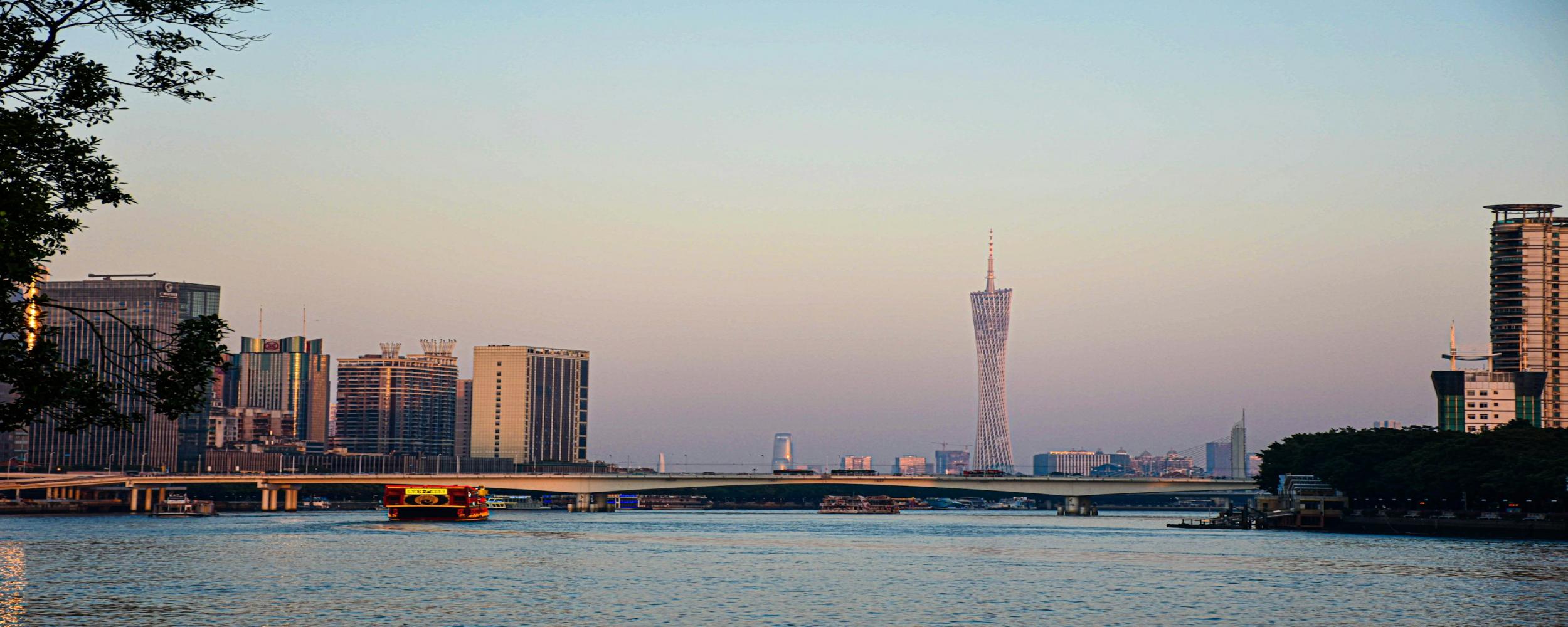  Top Three Rooftop bars in Shanghai